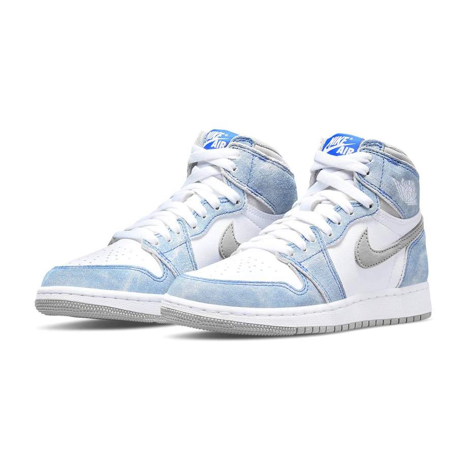 Air Jordan 1 High 'Hyper Royal Smoke Grey'